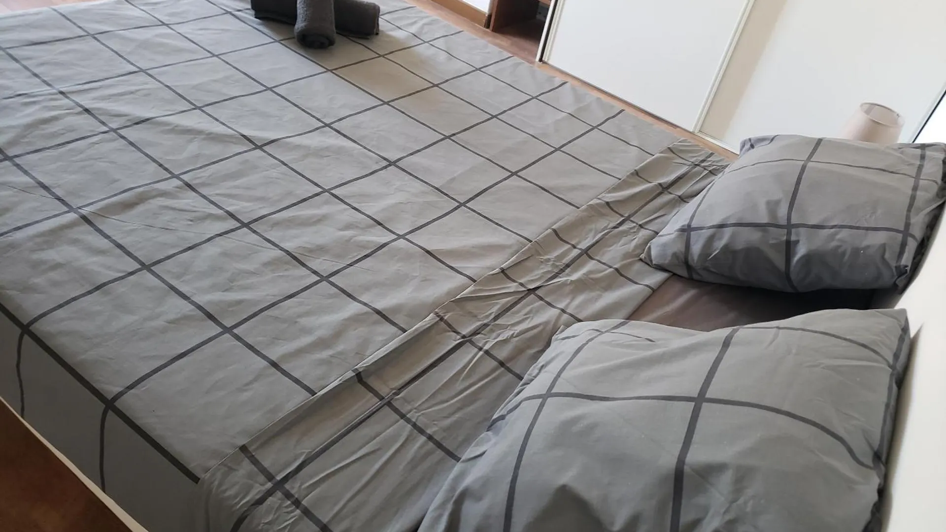 Chambres Individuelles Pour Courtes Et Moyennes Durees L'Isle-Jourdain  Guest house L'Isle-Jourdain (Gers)